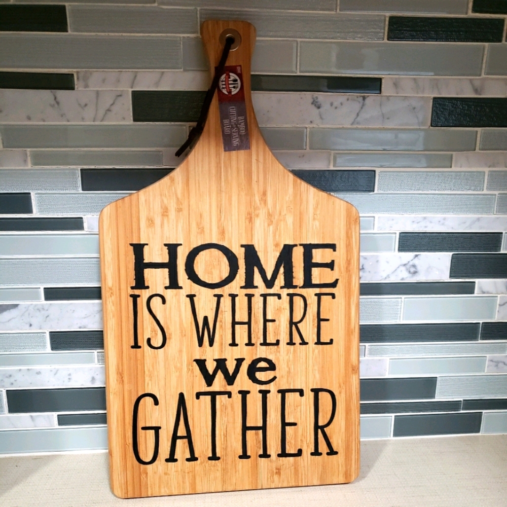 Bamboo cutting and serving board